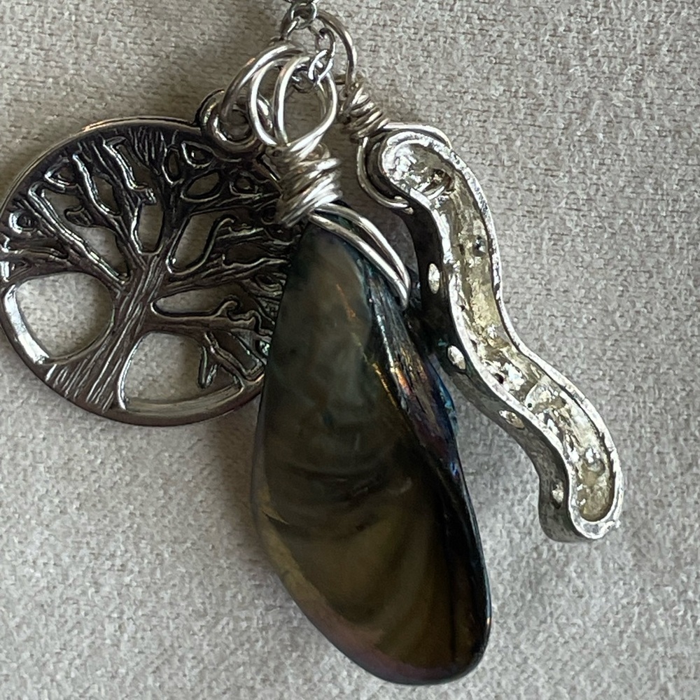 Abalone Wire Wrapped & Tree of Life Pendant Necklace –Rhinestone Charm –Handmade - Picture 7 of 7